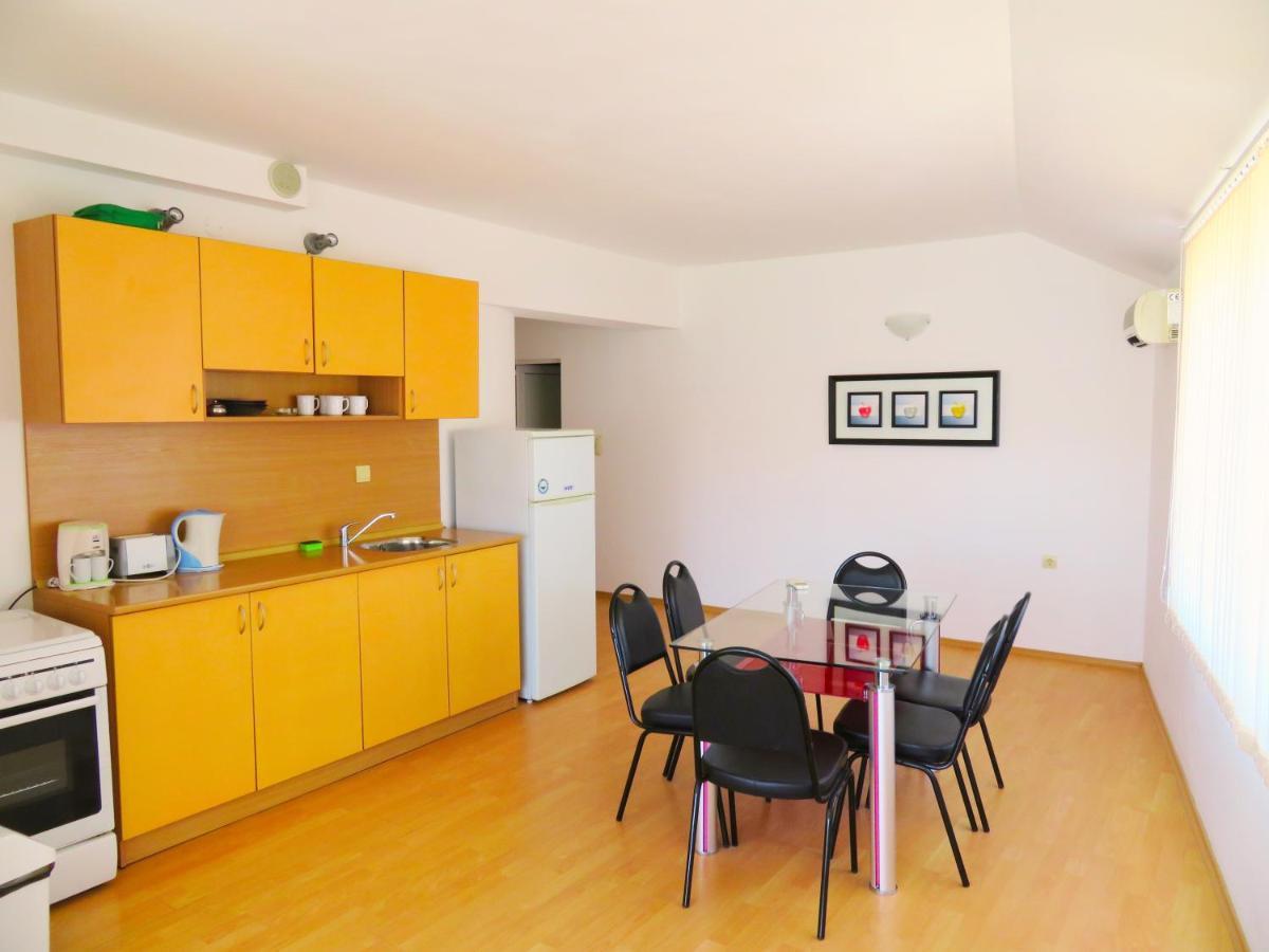 Апартамент Съни Хаус - Sunny House Apartment Бяла Экстерьер фото